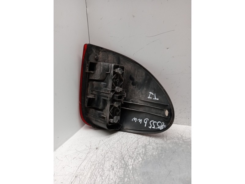 Recambio de piloto trasero izquierdo para chrysler voyager iv (rg, rs) 2.4 referencia OEM IAM   