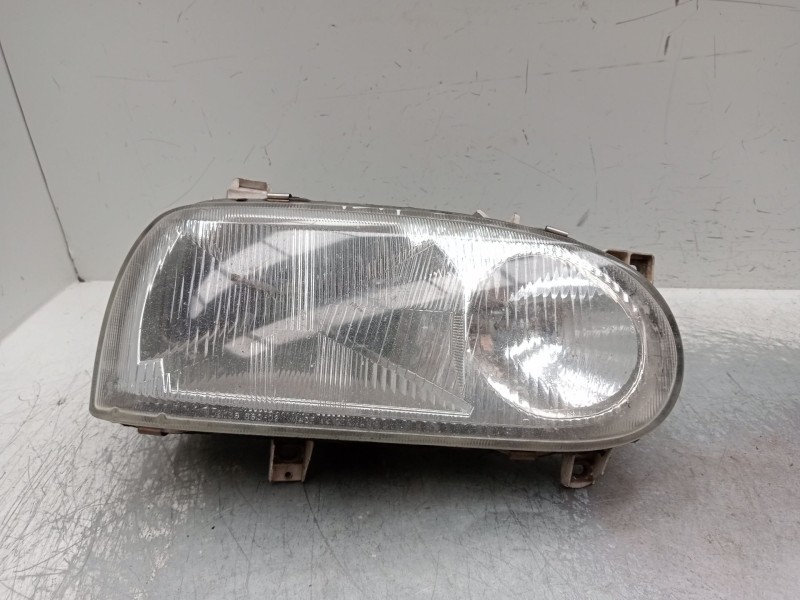 Recambio de faro derecho para volkswagen golf iii (1h1) 1.6 referencia OEM IAM 13917400r  