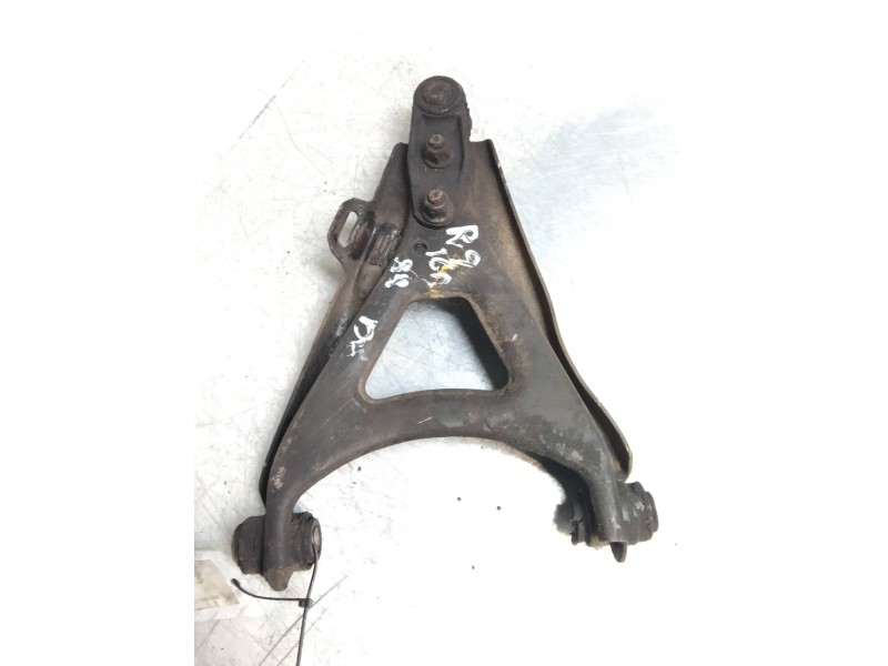 Recambio de brazo suspension inferior delantero derecho para renault 9 1.6 diesel referencia OEM IAM   