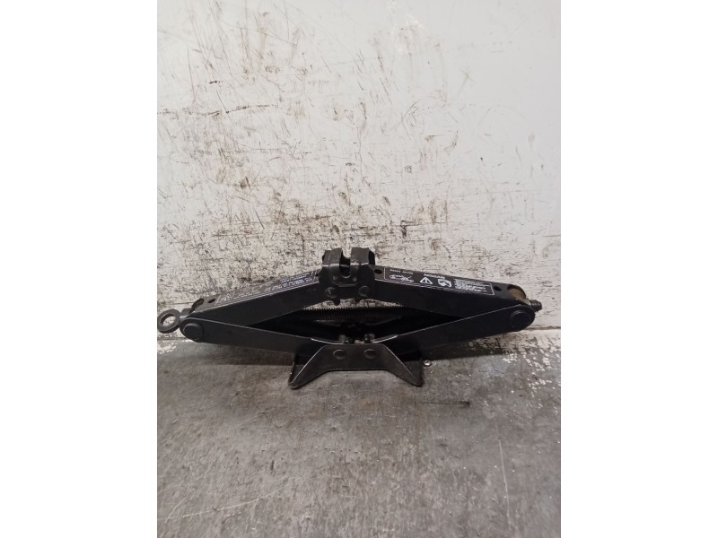 Recambio de gato para nissan micra ii (k11) 1.0 i 16v referencia OEM IAM   