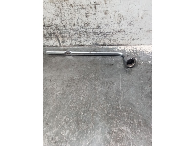 Recambio de gato para nissan micra ii (k11) 1.0 i 16v referencia OEM IAM   