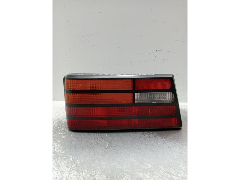 Recambio de piloto trasero derecho para ford orion ii (aff) 1.6 referencia OEM IAM   