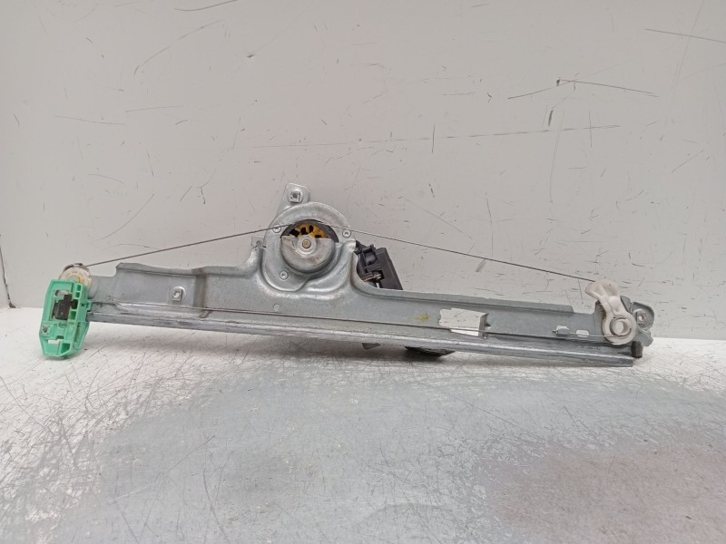 Recambio de elevalunas delantero derecho para renault scénic ii (jm0/1_) 1.5 dci (jm1e, jm16) referencia OEM IAM 0675D4 5P 44072