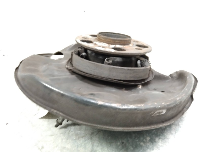 Recambio de mangueta trasera derecha para mercedes clase c (w202) berlina 280 (202.029) referencia OEM IAM   