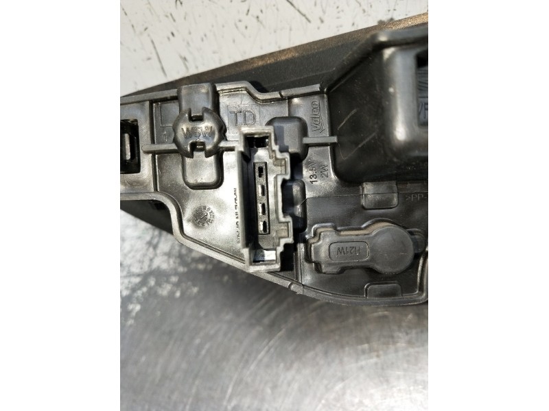 Recambio de piloto trasero izquierdo interior para seat leon (5f1) 1.6 tdi referencia OEM IAM 5F0945093J  