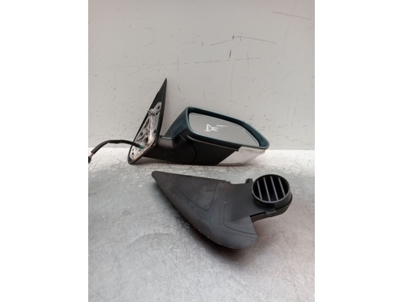 Recambio de retrovisor derecho para skoda octavia ii (1z3) 1.9 tdi referencia OEM IAM electrico 1 enchufe 7 cables 