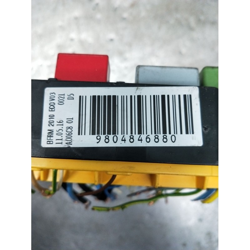 Recambio de caja reles / fusibles para peugeot 208 i (ca_, cc_) 1.6 hdi / bluehdi 75 referencia OEM IAM 9804846880 A006C801 4531