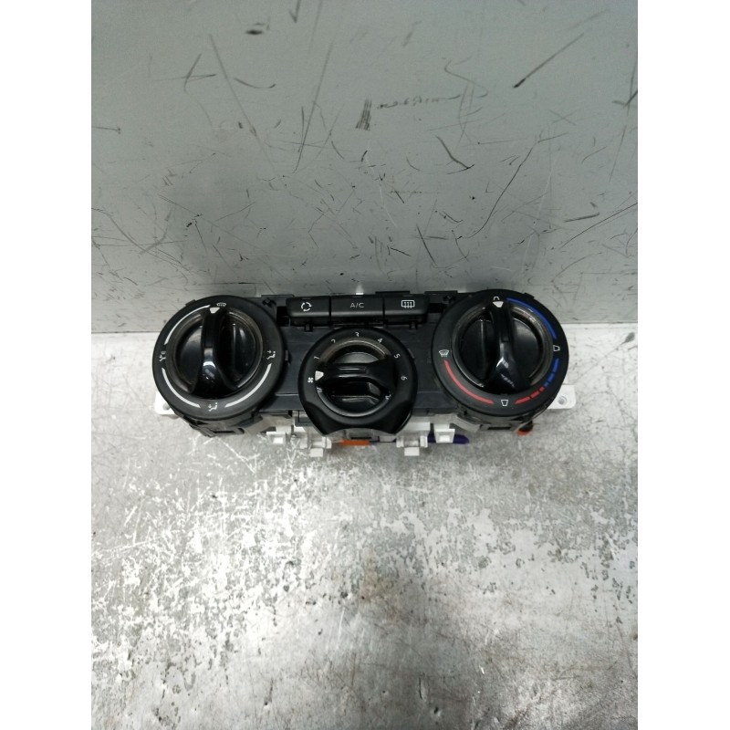 Recambio de mando calefaccion / aire acondicionado para peugeot 208 i (ca_, cc_) 1.6 hdi / bluehdi 75 referencia OEM IAM E106307