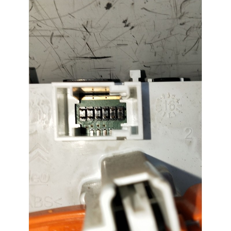 Recambio de mando calefaccion / aire acondicionado para peugeot 208 i (ca_, cc_) 1.6 hdi / bluehdi 75 referencia OEM IAM E106307