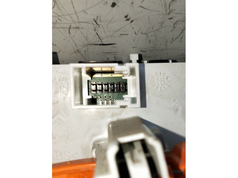 Recambio de mando calefaccion / aire acondicionado para peugeot 208 i (ca_, cc_) 1.6 hdi / bluehdi 75 referencia OEM IAM E106307