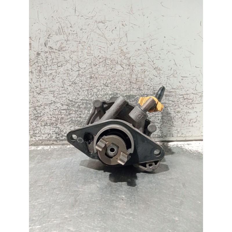 Recambio de depresor freno / bomba vacio para opel combo furgoneta/monovolumen 1.3 cdti 16v referencia OEM IAM 73501167 72902400