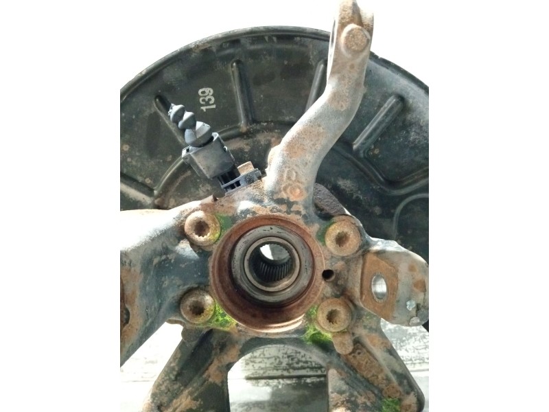 Recambio de mangueta delantera derecha para skoda octavia ii (1z3) 1.9 tdi referencia OEM IAM 1K0615312F  
