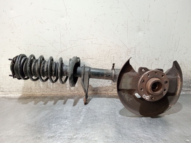 Recambio de mangueta delantera derecha para saab 9-3 cabriolet (ys3d) 2.0 i referencia OEM IAM 93276618 5056726 