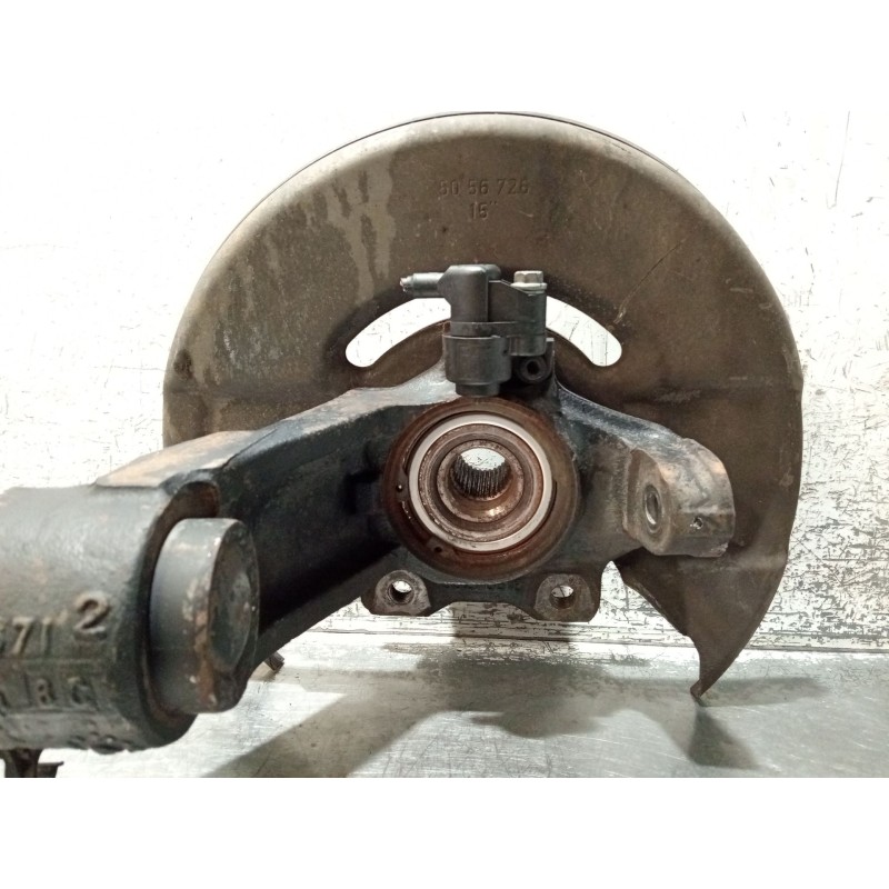 Recambio de mangueta delantera derecha para saab 9-3 cabriolet (ys3d) 2.0 i referencia OEM IAM 93276618 5056726 