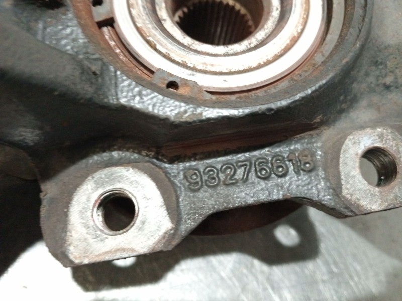 Recambio de mangueta delantera derecha para saab 9-3 cabriolet (ys3d) 2.0 i referencia OEM IAM 93276618 5056726 