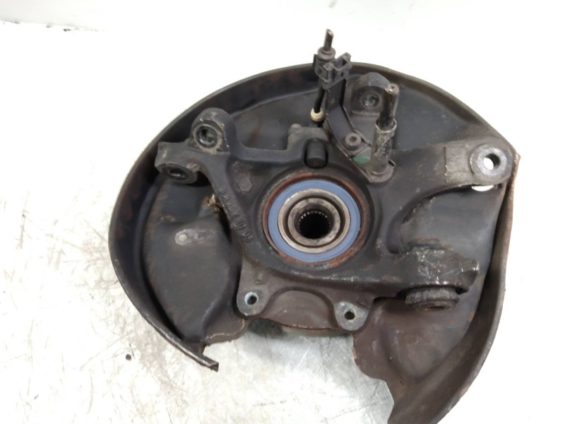 Recambio de mangueta trasera izquierda para mercedes clase c (w202) berlina 280 (202.029) referencia OEM IAM   