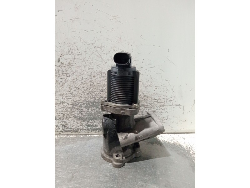 Recambio de valvula egr para opel combo furgoneta/monovolumen 1.3 cdti 16v referencia OEM IAM 55201144 70002019 