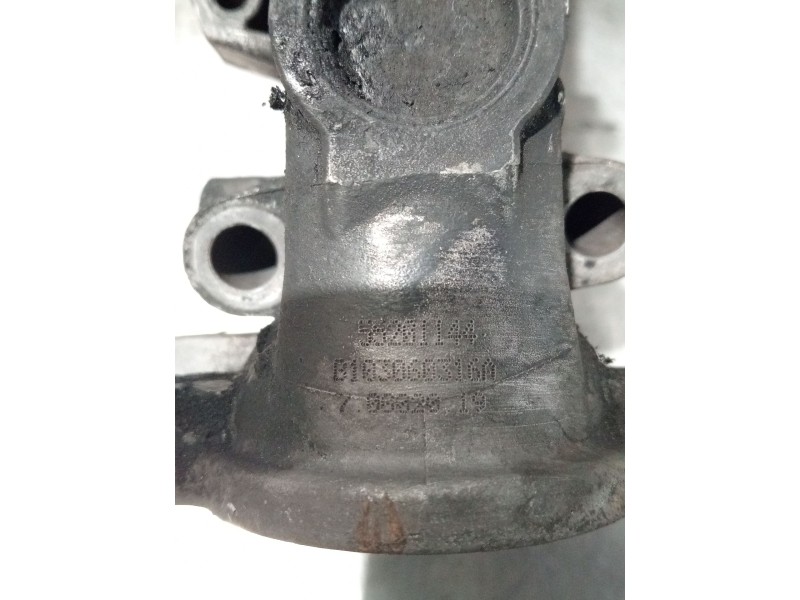 Recambio de valvula egr para opel combo furgoneta/monovolumen 1.3 cdti 16v referencia OEM IAM 55201144 70002019 