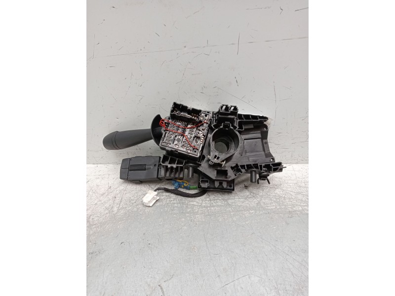 Recambio de mando limpia para dacia sandero ii 1.0 sce 75 (b8jc, b8jd) referencia OEM IAM 0265019069 E11811200 