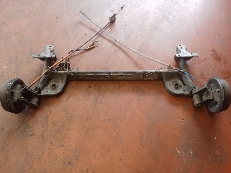 Recambio de puente trasero para renault clio ii (bb_, cb_) 1.5 dci (b/cb08) referencia OEM IAM   TAMBOR