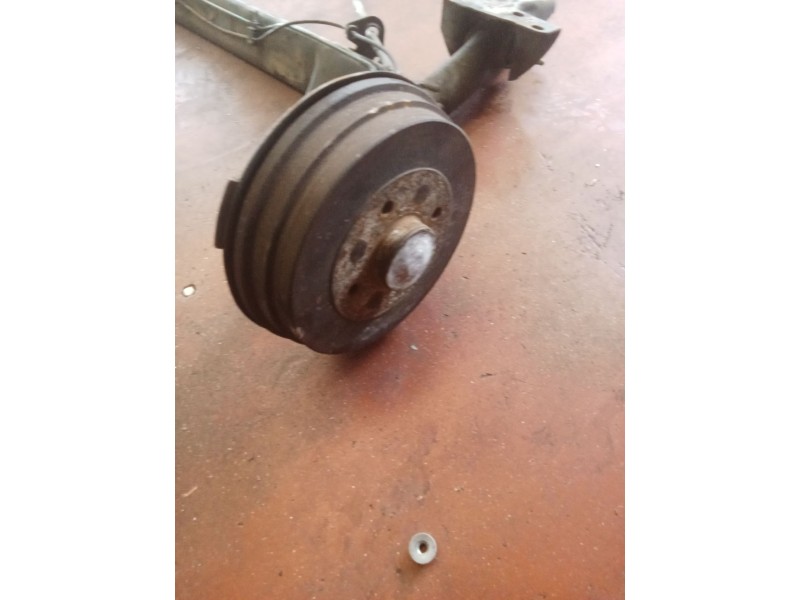 Recambio de puente trasero para renault clio ii (bb_, cb_) 1.5 dci (b/cb08) referencia OEM IAM   TAMBOR