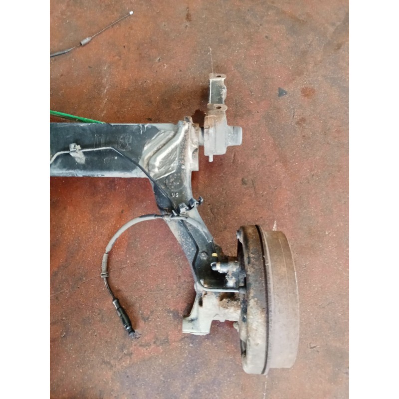 Recambio de puente trasero para renault megane i classic (la0/1_) 1.9 dci (la05, la1f) referencia OEM IAM   TAMBOR/ABS