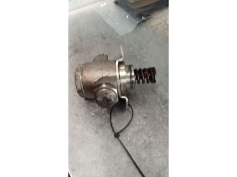 Recambio de bomba combustible para skoda yeti ambition referencia OEM IAM 03C127026M  BOMBA DE CUMBUSTIBLE DE ALTA PRESION