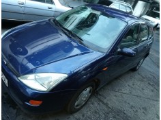 ford focus berlina (cak) del año 2000