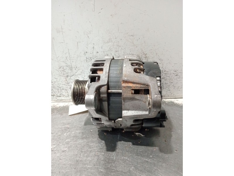 Recambio de alternador para iveco daily vi caja/chasis 33s14, 35s14, 35c14 referencia OEM IAM 5802266117 0125811138 