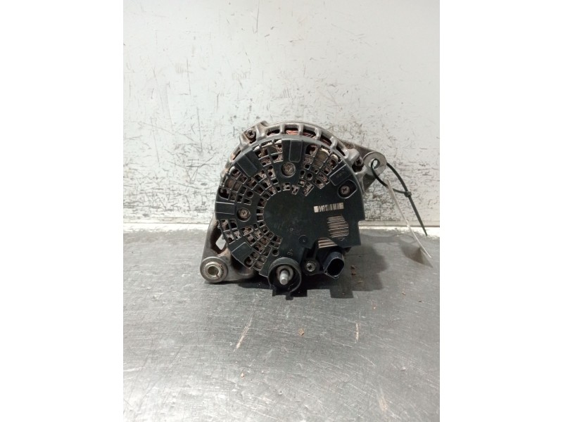 Recambio de alternador para iveco daily vi caja/chasis 33s14, 35s14, 35c14 referencia OEM IAM 5802266117 0125811138 