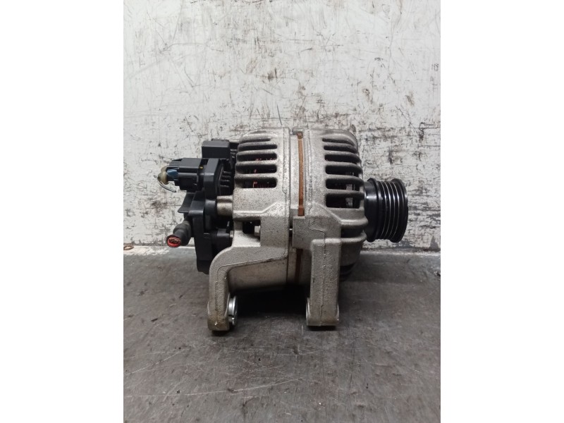 Recambio de alternador para opel astra h ber. 1.6 16v cat referencia OEM IAM 0124325163 13229984 