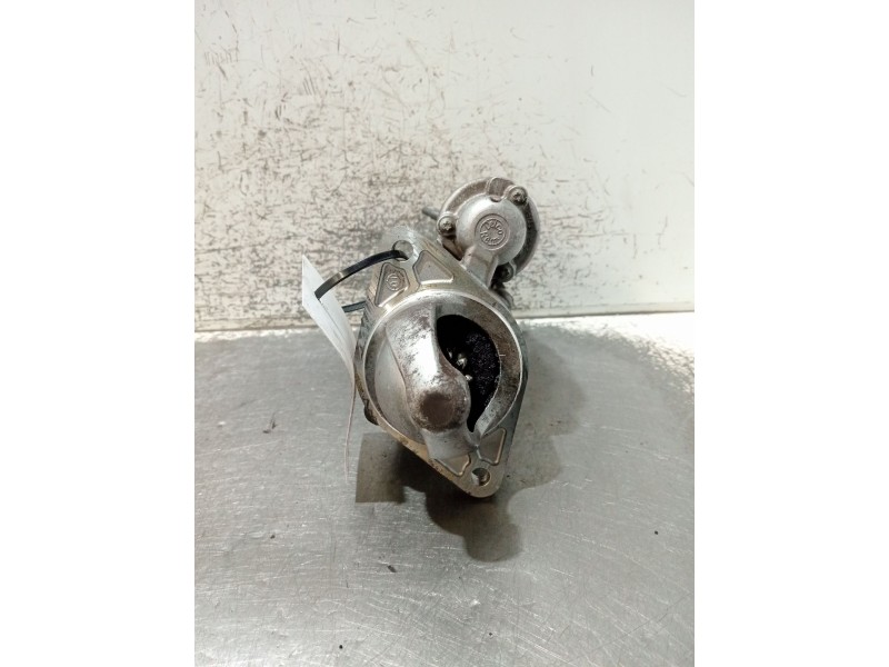 Recambio de motor arranque para opel astra h ber. 1.6 16v cat referencia OEM IAM 55556092  