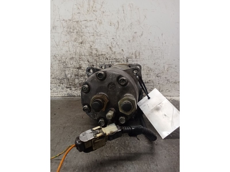 Recambio de compresor aire acondicionado para peugeot 405 i (15b) 1.8 turbo diesel referencia OEM IAM   