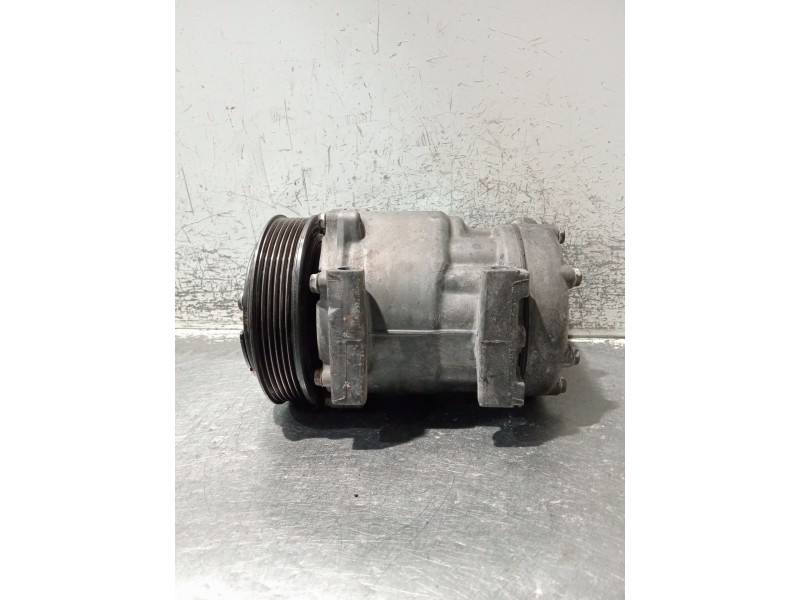 Recambio de compresor aire acondicionado para alfa romeo 156 (932_) 1.9 jtd (932.a2b00, 932.a2c00) referencia OEM IAM 60653652 1