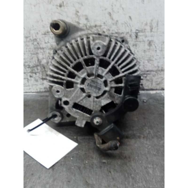 Recambio de alternador para peugeot 407 (6d_) 2.0 hdi 135 (6drhrh, 6drhre, 6drhrg, 6drhrj) referencia OEM IAM 98547528 A004TJ008