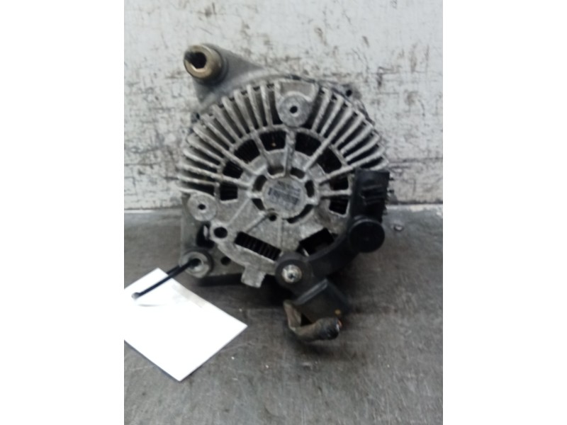 Recambio de alternador para peugeot 407 (6d_) 2.0 hdi 135 (6drhrh, 6drhre, 6drhrg, 6drhrj) referencia OEM IAM 98547528 A004TJ008