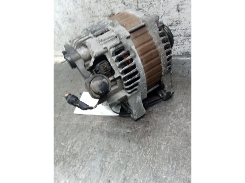 Recambio de alternador para peugeot 407 (6d_) 2.0 hdi 135 (6drhrh, 6drhre, 6drhrg, 6drhrj) referencia OEM IAM 98547528 A004TJ008