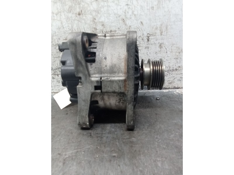 Recambio de alternador para renault megane ii sedán (lm0/1_) 1.5 dci (lm0f, lm0t, lm2b) referencia OEM IAM 2542664C 403124342 VA