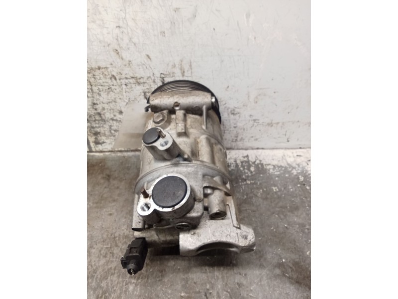 Recambio de compresor aire acondicionado para seat leon (5f1) 1.6 tdi referencia OEM IAM 5Q0816803B  