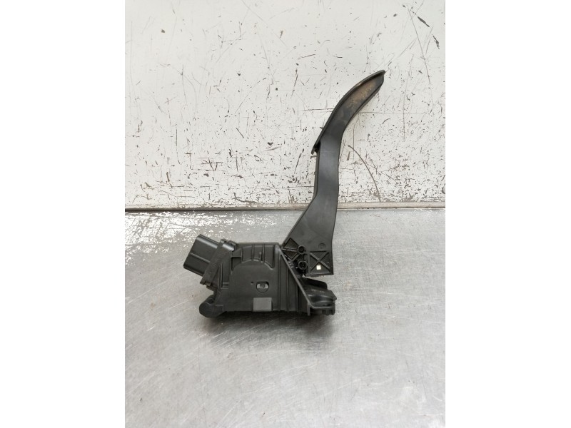 Recambio de potenciometro pedal para seat leon (5f1) 1.6 tdi referencia OEM IAM 6PV01062111 5Q1723503H 