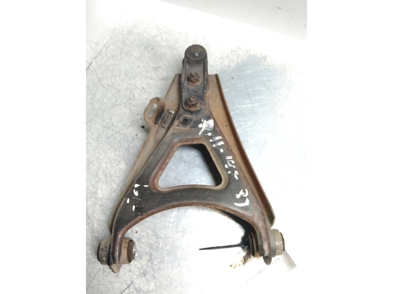 Recambio de brazo suspension inferior delantero derecho para renault 11 1.4 tse referencia OEM IAM   