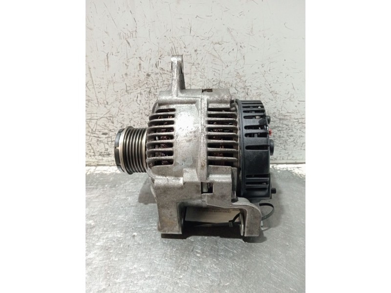 Recambio de alternador para renault megane i classic (la0/1_) 1.9 dci (la05, la1f) referencia OEM IAM 8200064685 2542495A 