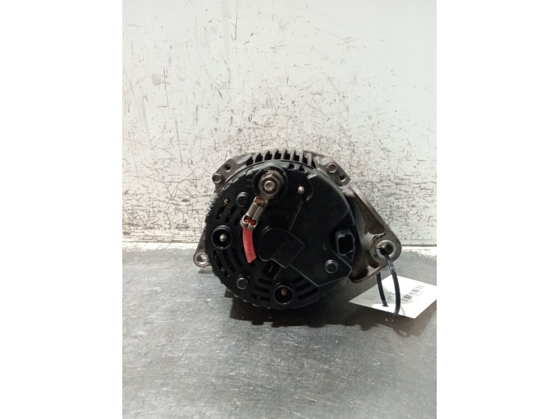Recambio de alternador para renault megane i classic (la0/1_) 1.9 dci (la05, la1f) referencia OEM IAM 8200064685 2542495A 