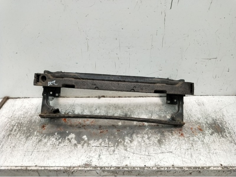 Recambio de refuerzo paragolpes delantero para seat leon (5f1) 1.6 tdi referencia OEM IAM   