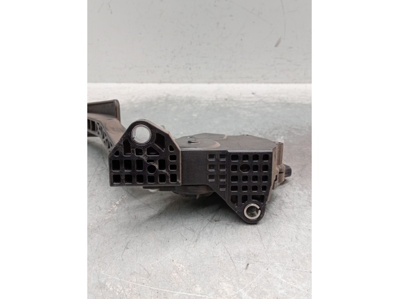 Recambio de potenciometro pedal para subaru outback (br) 2.0 d awd (brd) referencia OEM IAM 36010AG140 1988007120 02N17B00561