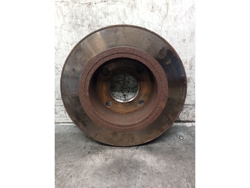 Recambio de disco freno delantero para nissan micra ii (k11) 1.0 i 16v referencia OEM IAM   