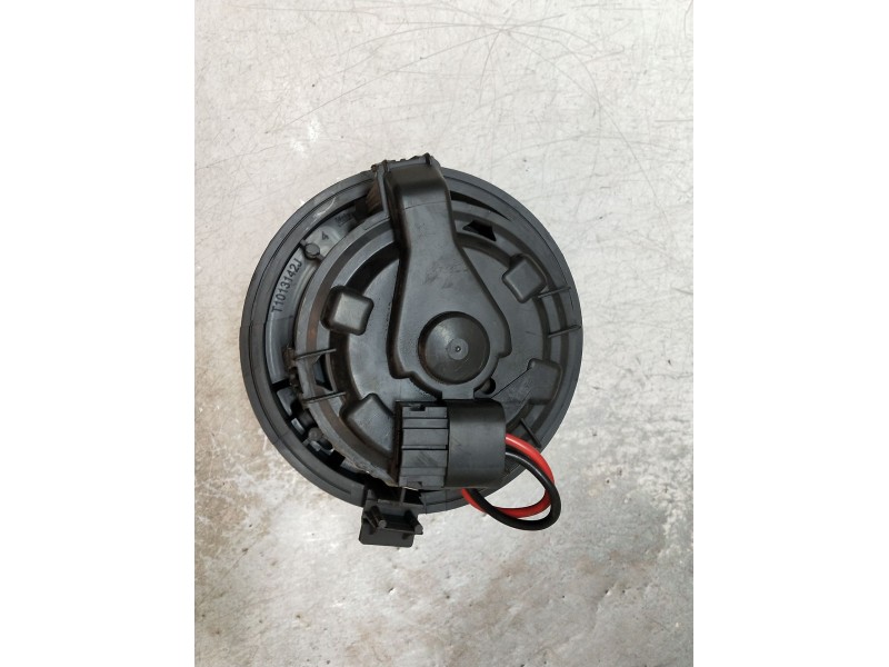 Recambio de motor calefaccion para peugeot 208 i (ca_, cc_) 1.6 hdi / bluehdi 75 referencia OEM IAM t1013140a 7056601008 