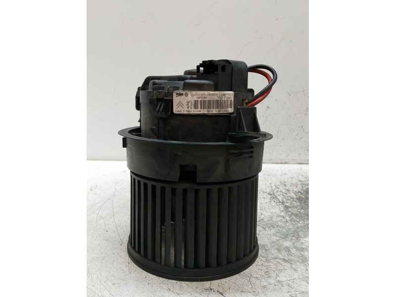 Recambio de motor calefaccion para peugeot 208 i (ca_, cc_) 1.6 hdi / bluehdi 75 referencia OEM IAM t1013140a 7056601008 