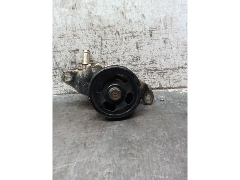 Recambio de bomba direccion para nissan micra ii (k11) 1.0 i 16v referencia OEM IAM   