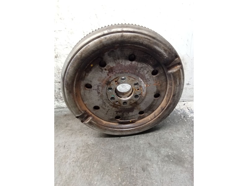 Recambio de kit embrague para volkswagen passat berlina (3c2) highline referencia OEM IAM 03L105266AF  